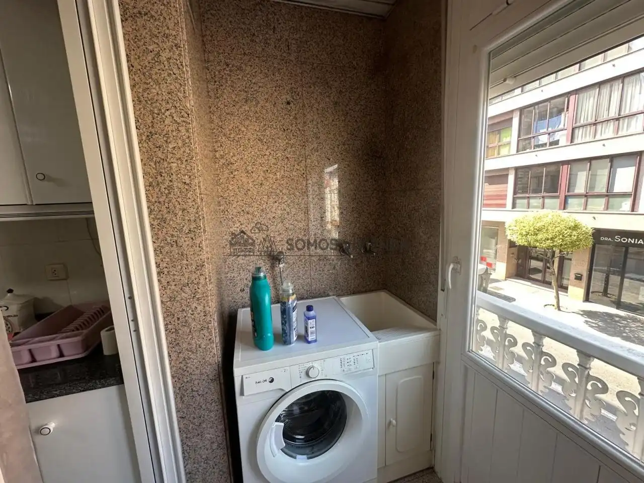 Flat with lift to rent in Residencia, imagen 6