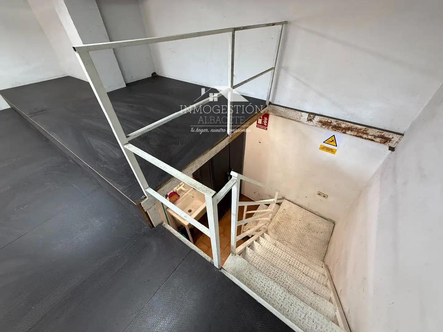 Commercial properties for rent in Albacete  with Air Conditioner