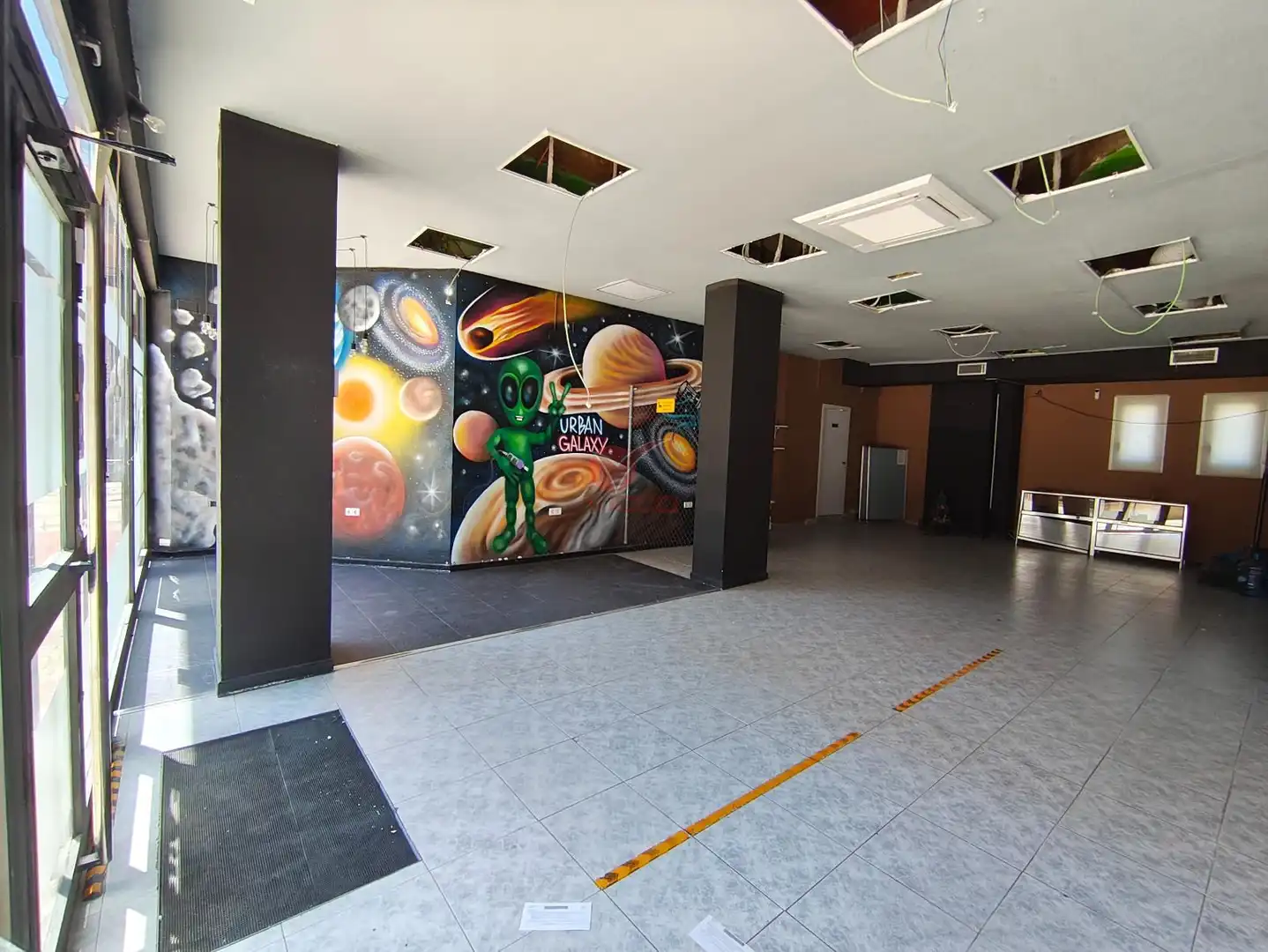 Local comercial en venda a PLAZA AJEDREA, imagen 3