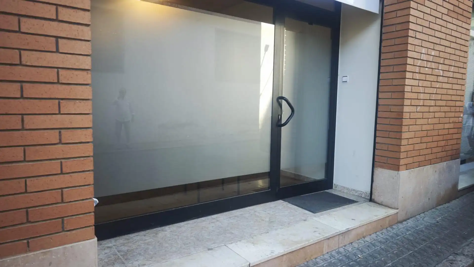 Local de lloguer en Vilanova i la Geltrú amb Aire condicionat
