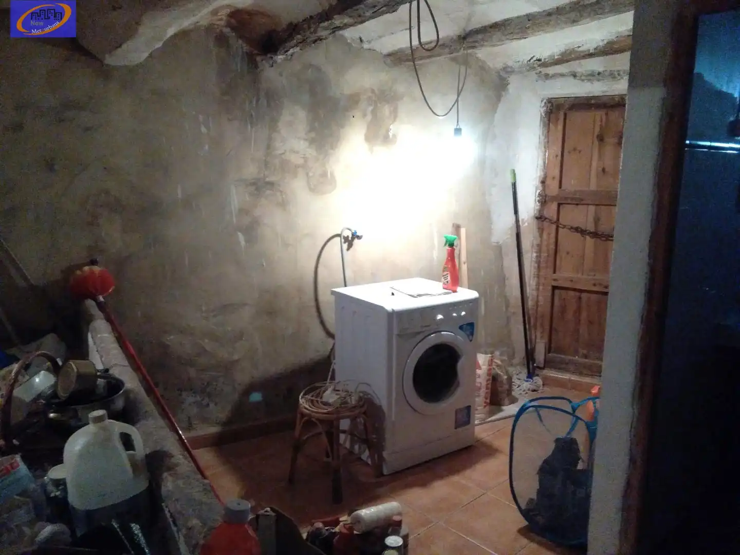 Houses for sale in Alpuente  with Heating, Storage room and Balcony