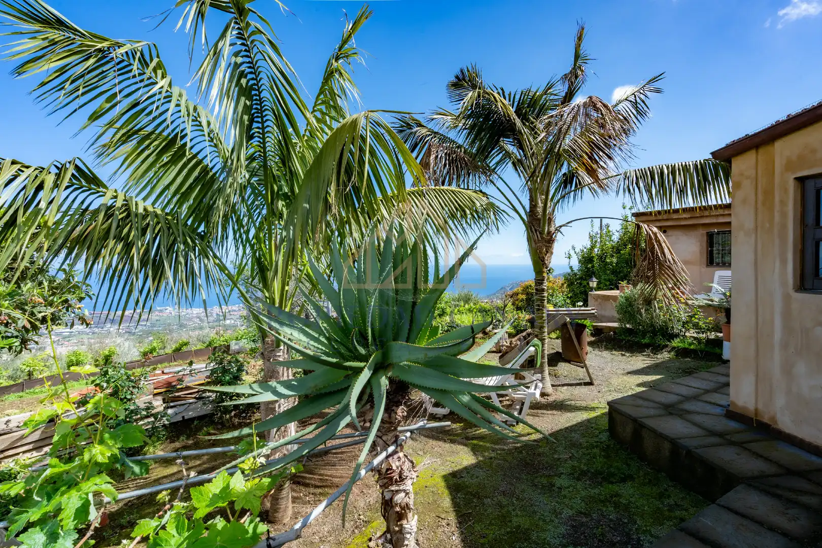Casa rústica con jardín en venta en La Perdoma - San Antonio - Benijos, imagen 12