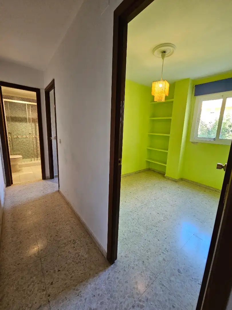 Flat for sale in Macarena