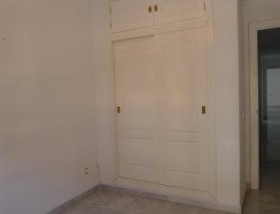 Bedroom of Flat to rent in  Sevilla Capital  with Air Conditioner and Balcony