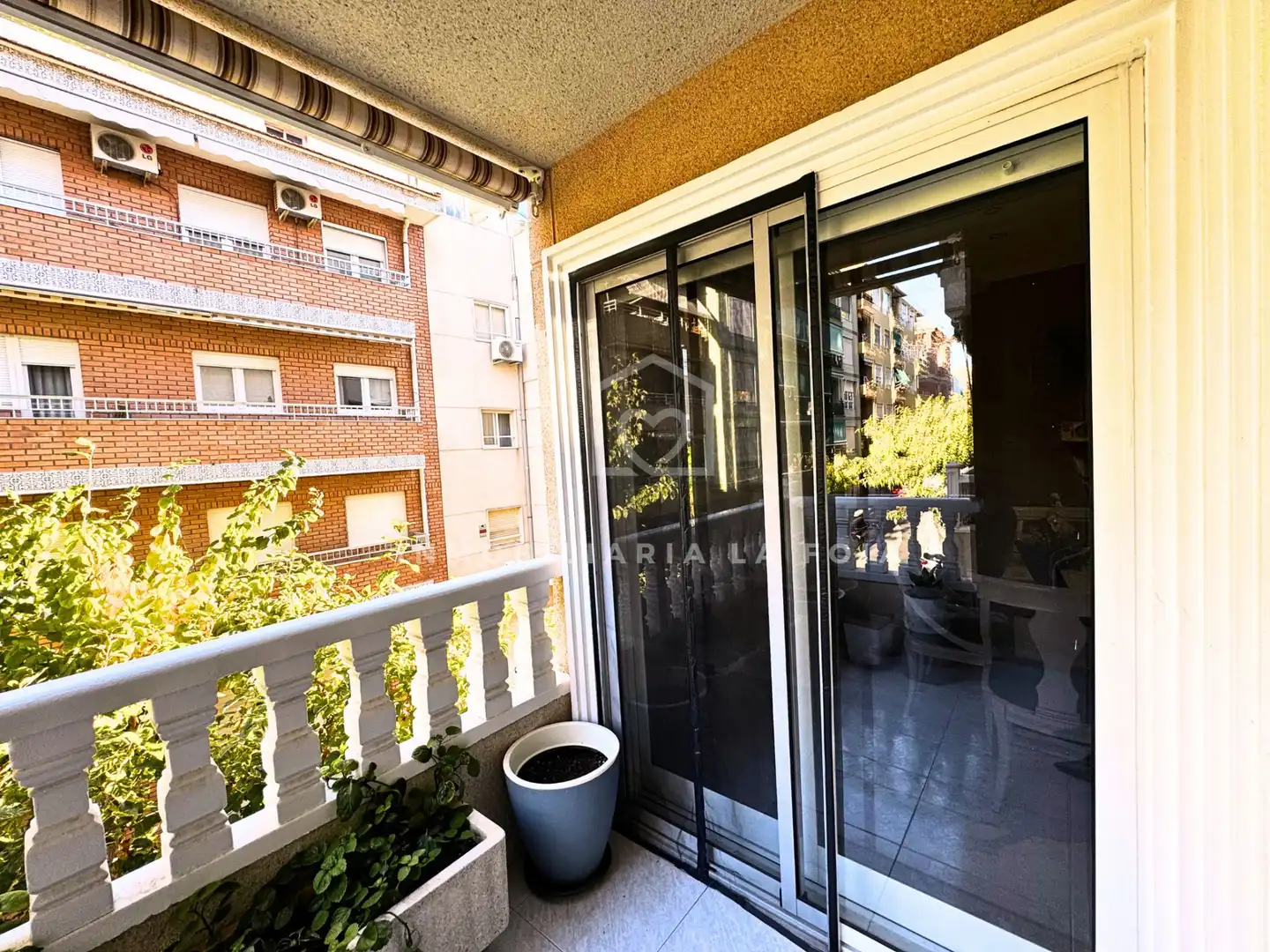 Vista exterior de Piso en venta en Ibi con Jardín privado, Amueblado y Balcón