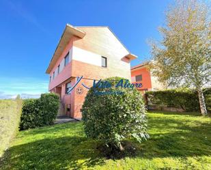 Vista exterior de Casa o xalet en venda en Cirueña amb Calefacció, Parquet i Terrassa