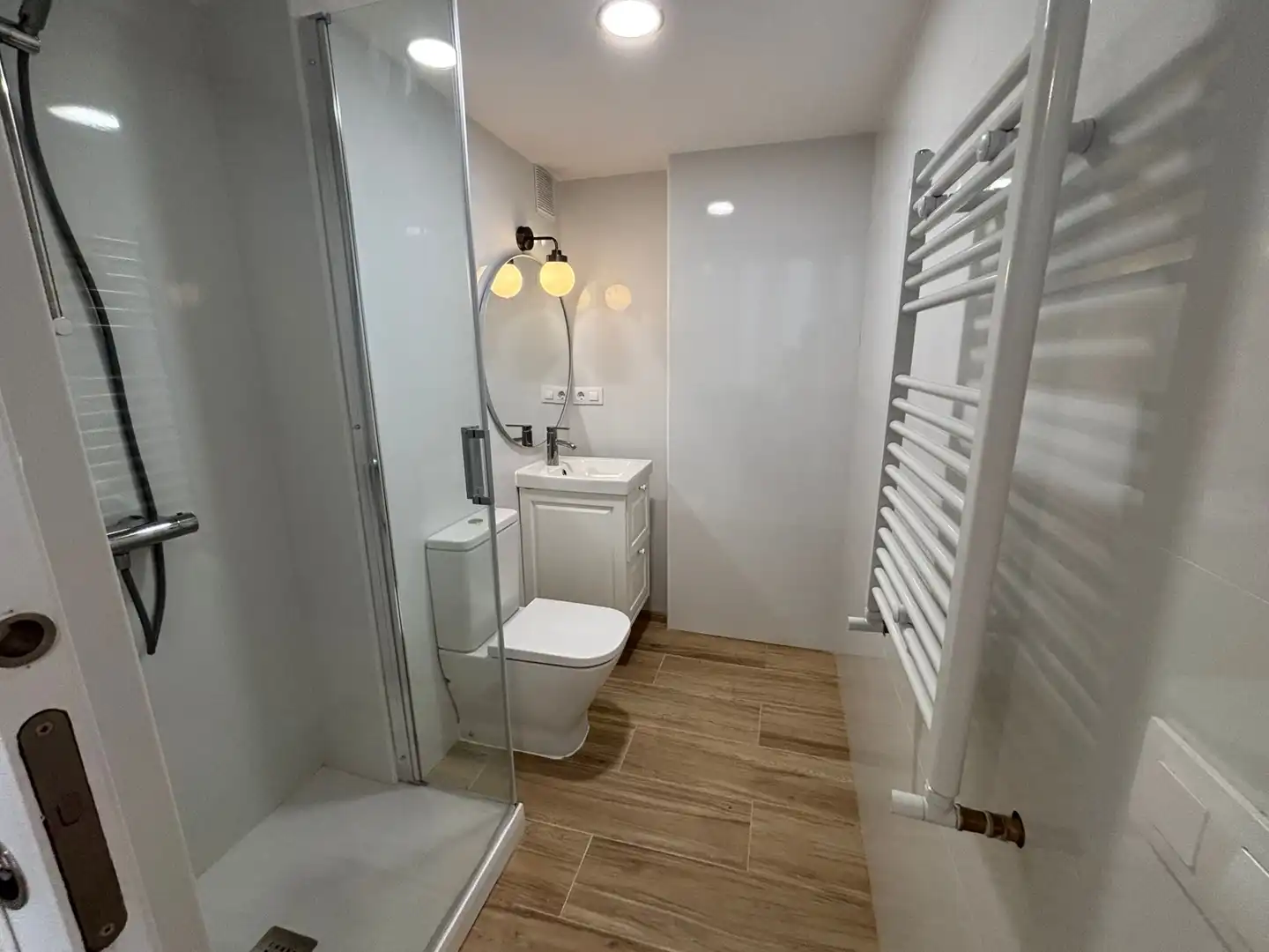 Baño de Piso en venta en Madrid con Aire acondicionado, Calefacción y Amueblado