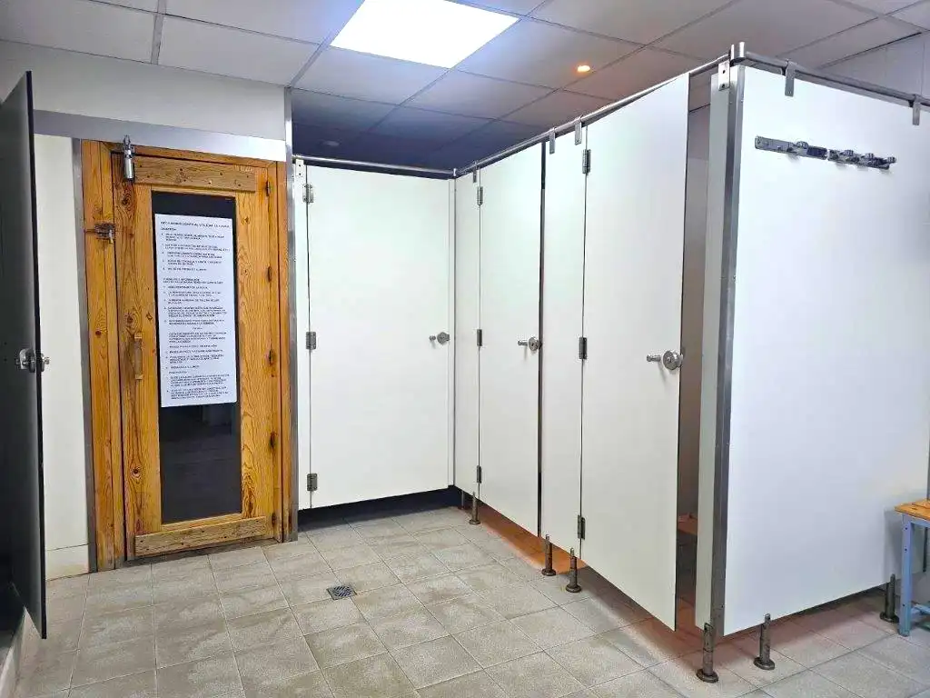 Baño de Apartamento en venta en Dénia con Aire acondicionado, Terraza y Trastero