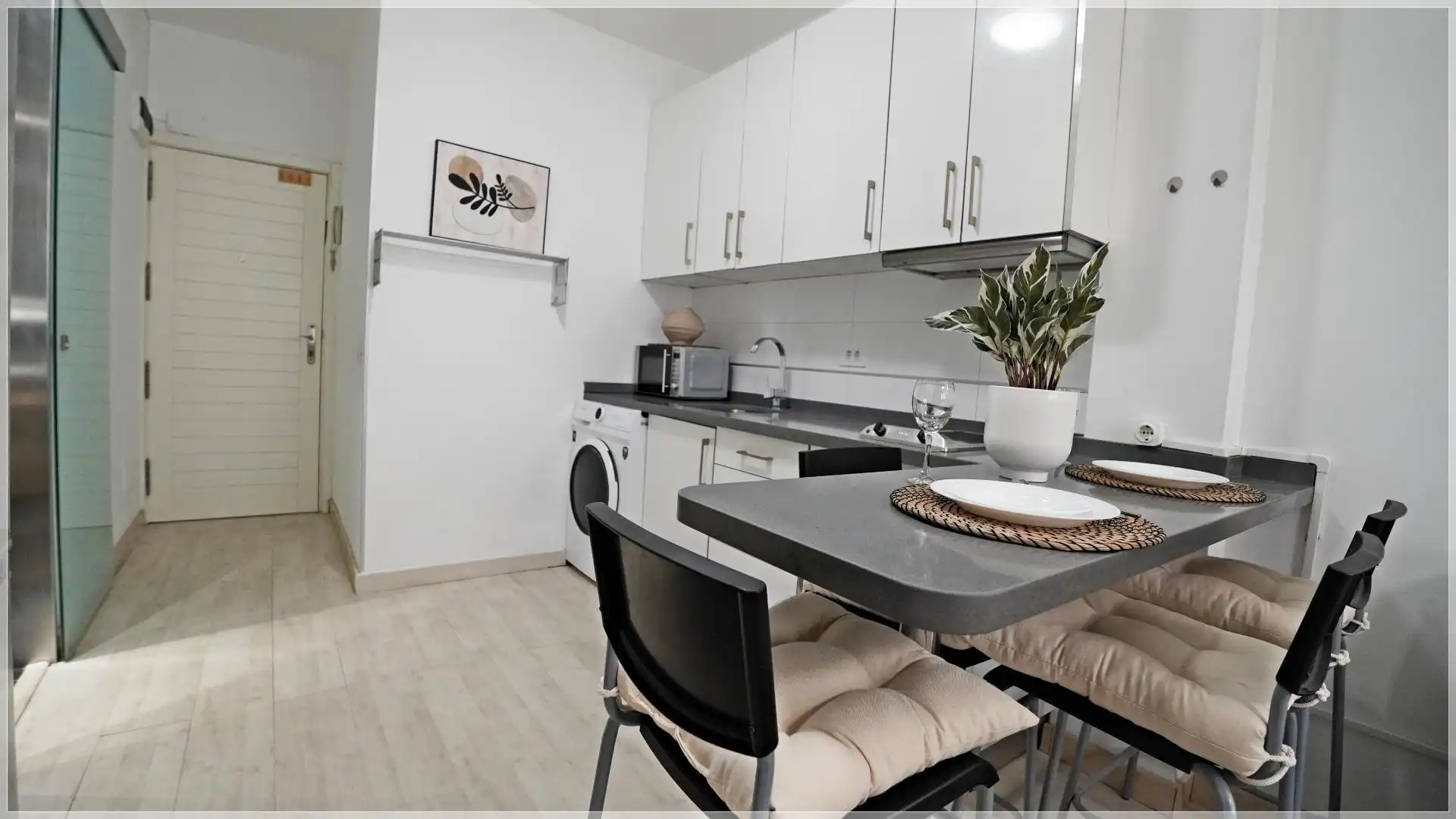 Estudio de alquiler en Calle Calle Sagasta, Santa Catalina - Canteras