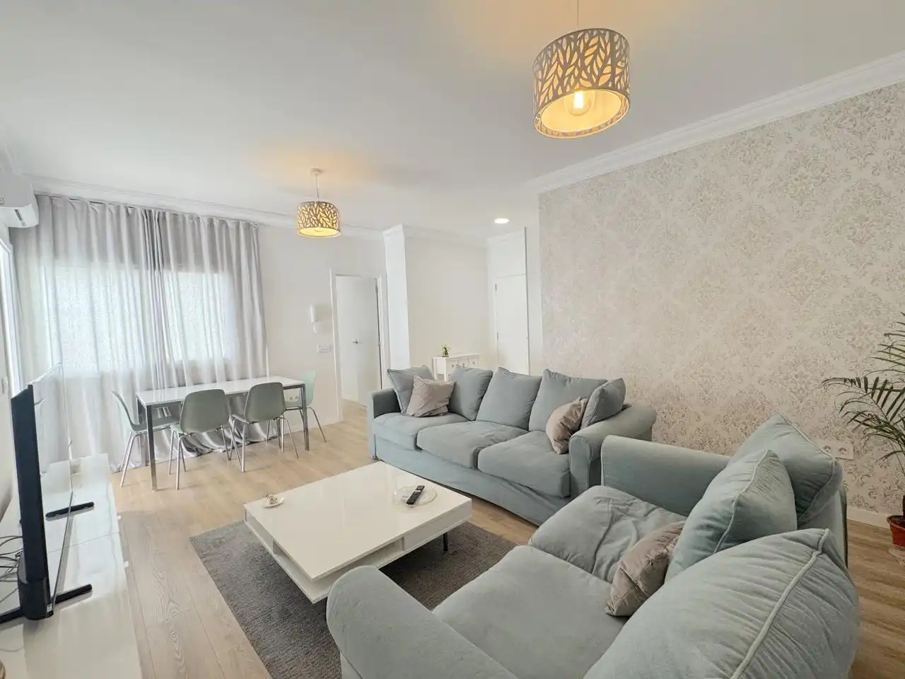 Sala de estar de Piso en venta en  Santa Cruz de Tenerife Capital con Amueblado