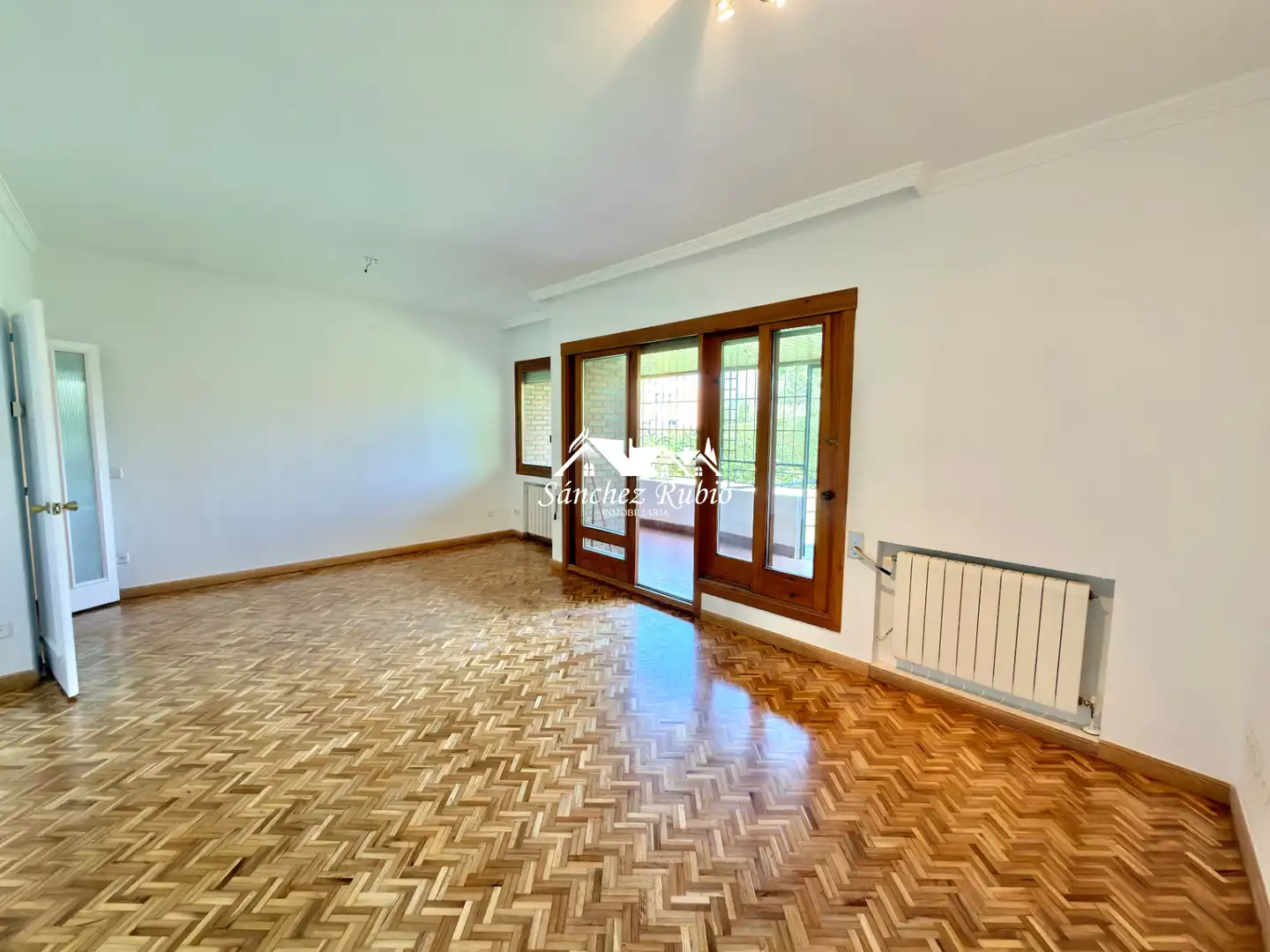 Sala de estar de Piso de alquiler en Torrelodones con Calefacción, Parquet y Terraza