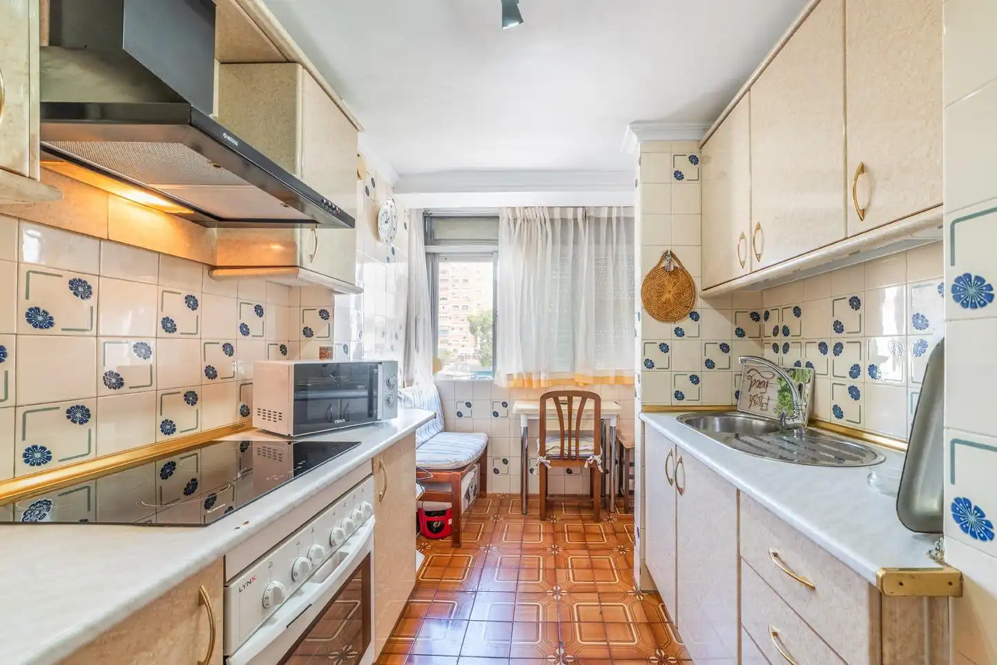 Cocina de Piso en venta en San Pablo - Santa Justa