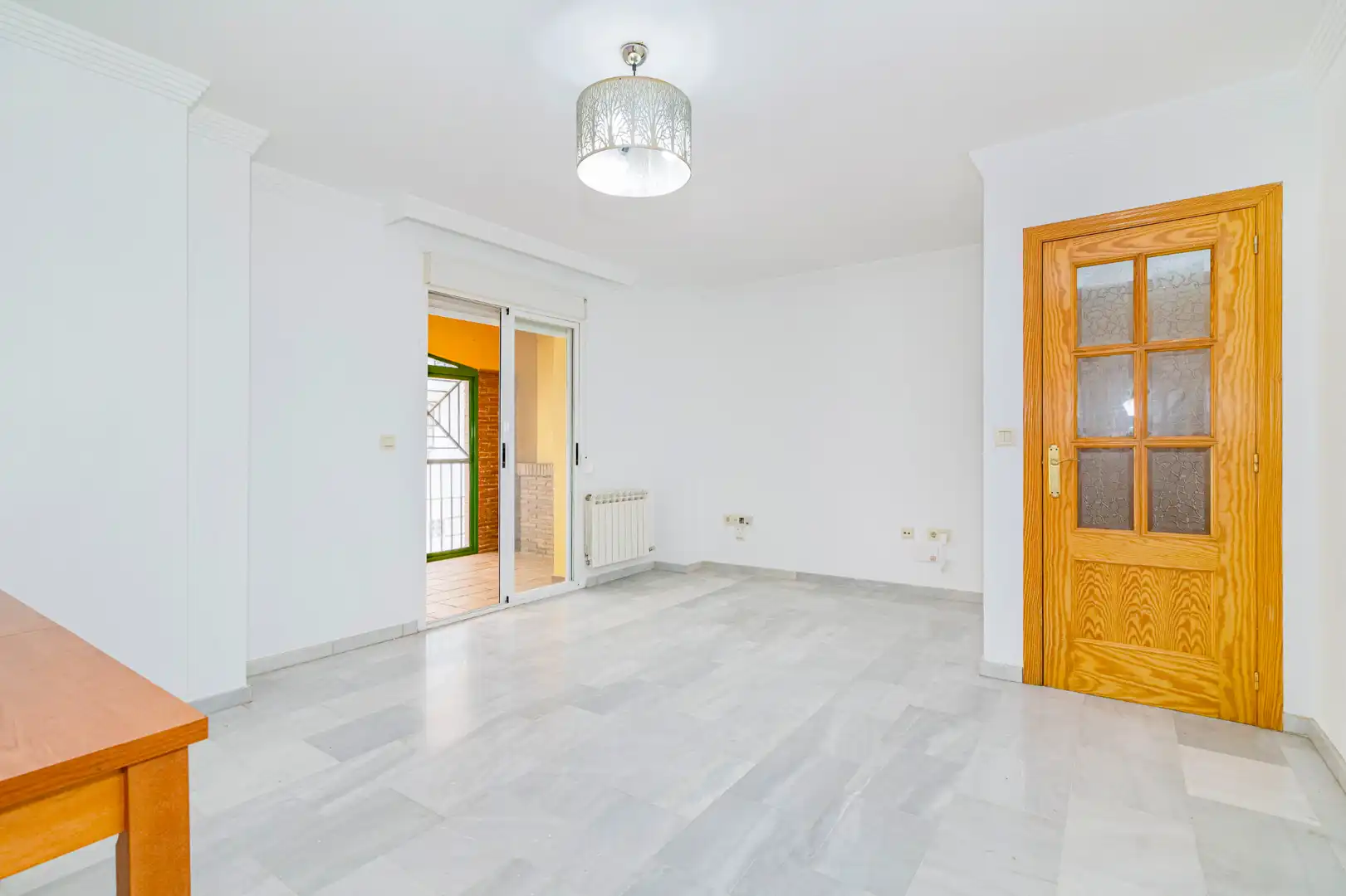 Piso en venta en Ogíjares con Calefacción, Terraza y Trastero