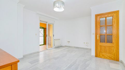 Foto 3 de Piso en venta en Ogíjares, Granada