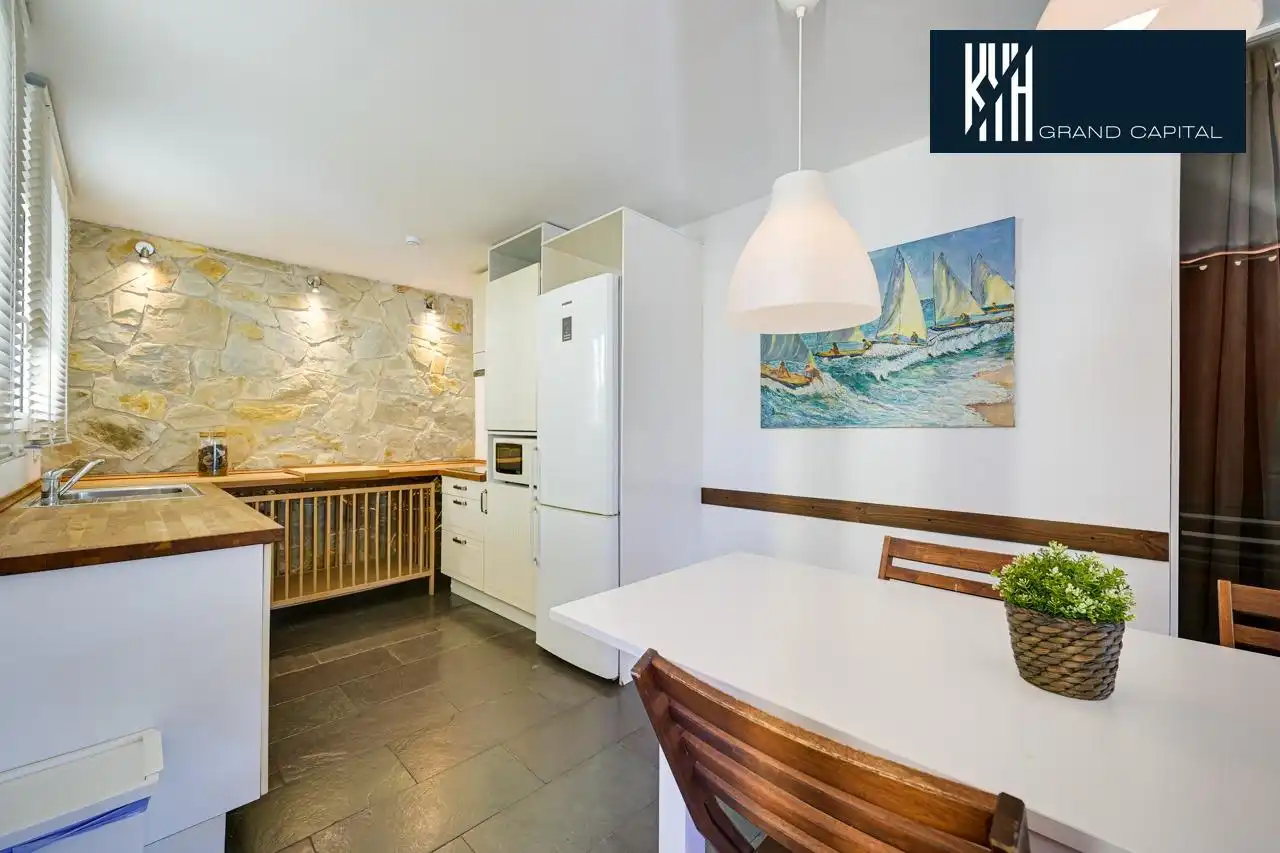 Detached house with pool for sale in Carrer Carrer Alexandria, imagen 65