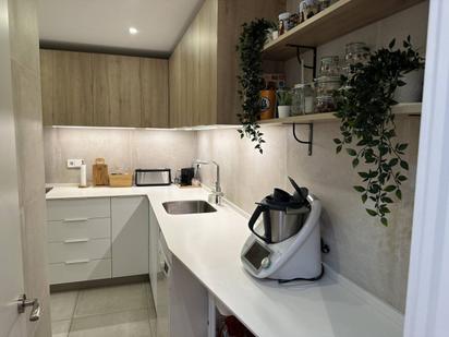 Kitchen of Flat for sale in La Llagosta