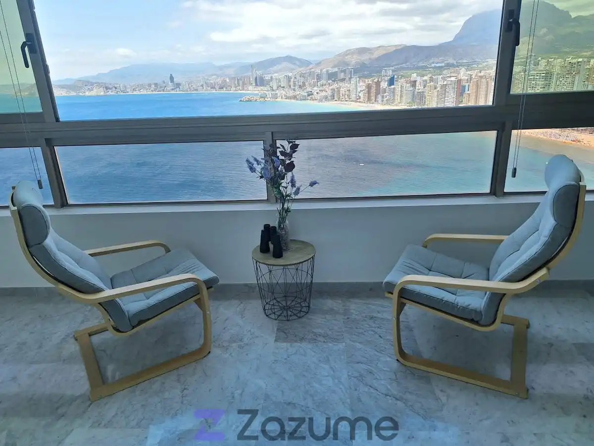 Terrasse von Wohnung zur Miete in Benidorm mit Klimaanlage, Terrasse und Schwimmbad