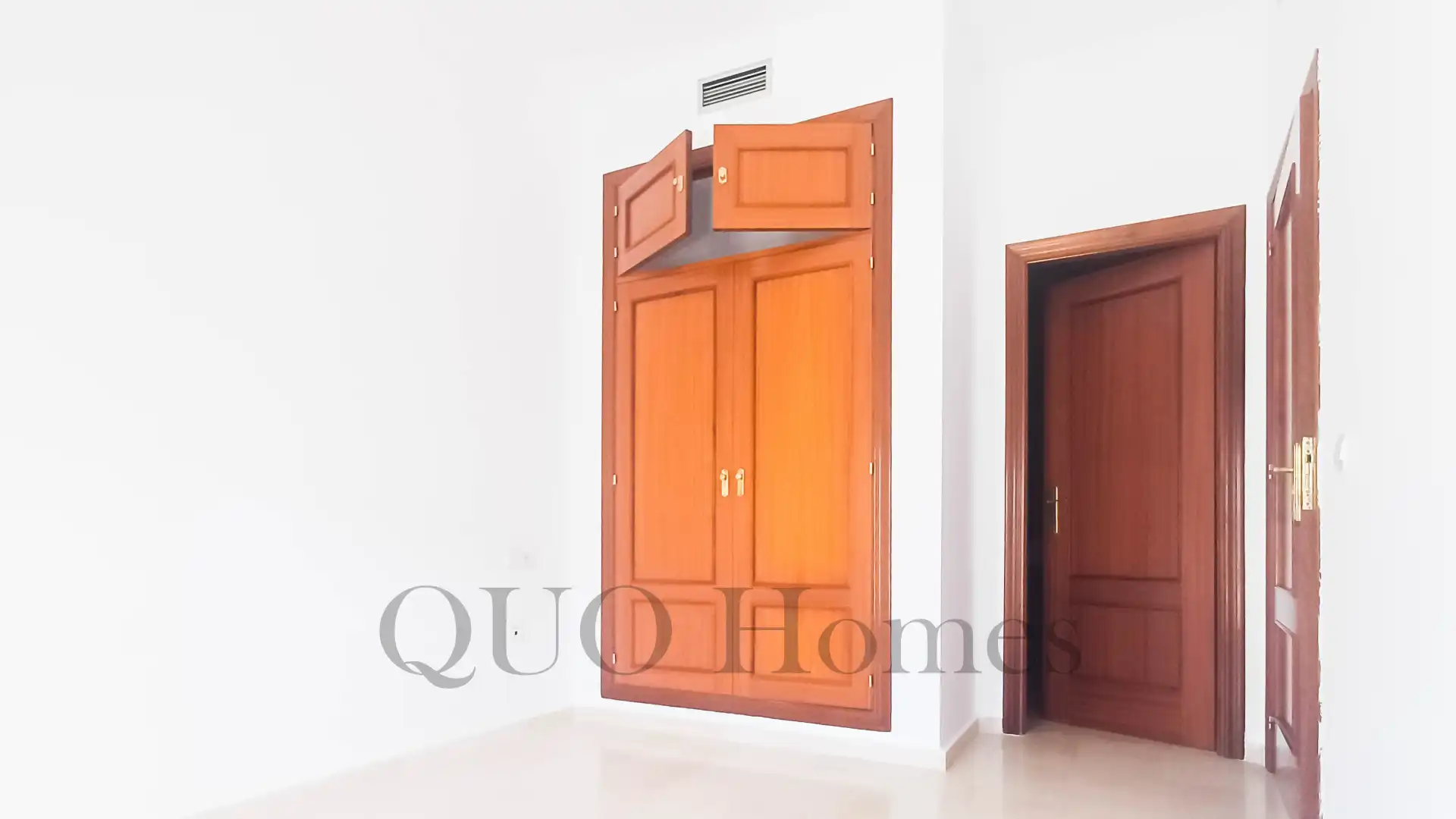 Flat for sale in Jerez de la Frontera  with Air Conditioner, Storage room and Balcony