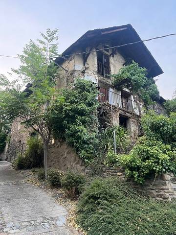 Casa-chalet en Venta en Carrer Sant Llorenç-isavarre en Alt Àneu