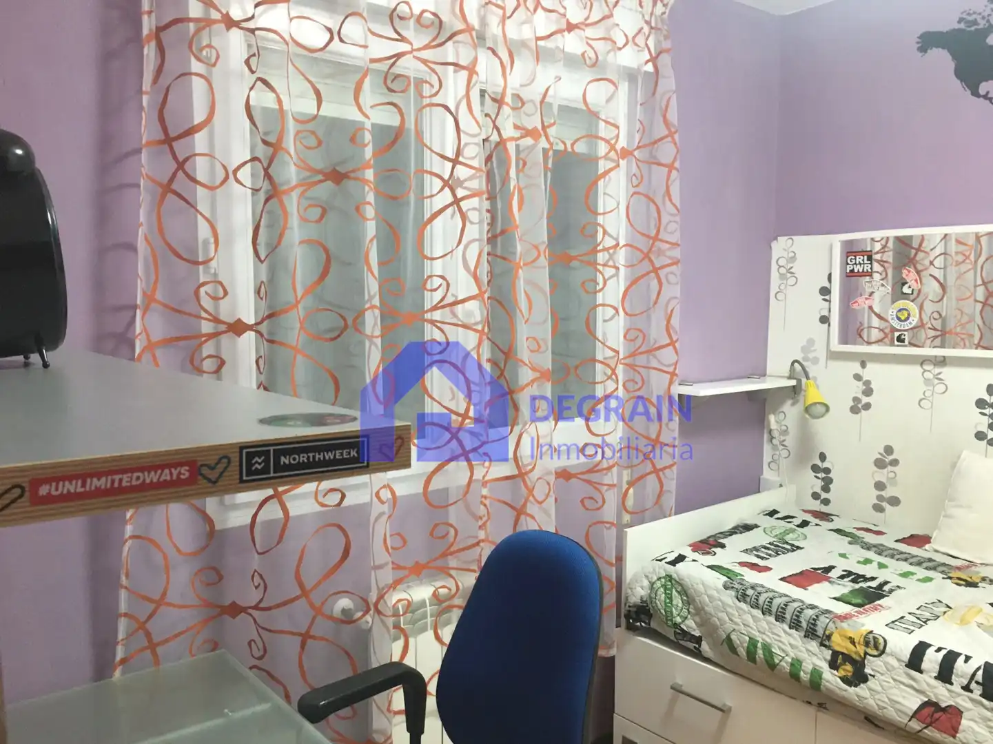Habitación de Piso de alquiler en Oviedo  con Calefacción y Balcón
