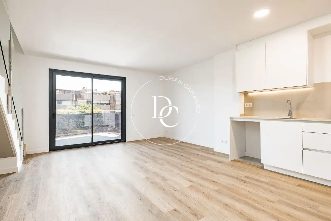 Piso de obra nueva con terraza en venta en Centre, imagen 3