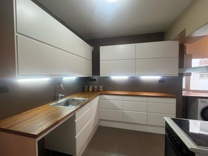 Kitchen of Flat for sale in Narón  with Storage room