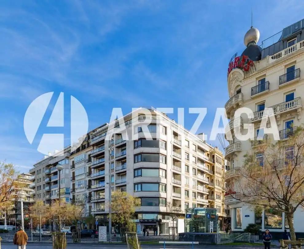 Exterior view of Flat for sale in Donostia - San Sebastián   with Air Conditioner, Heating and Terrace