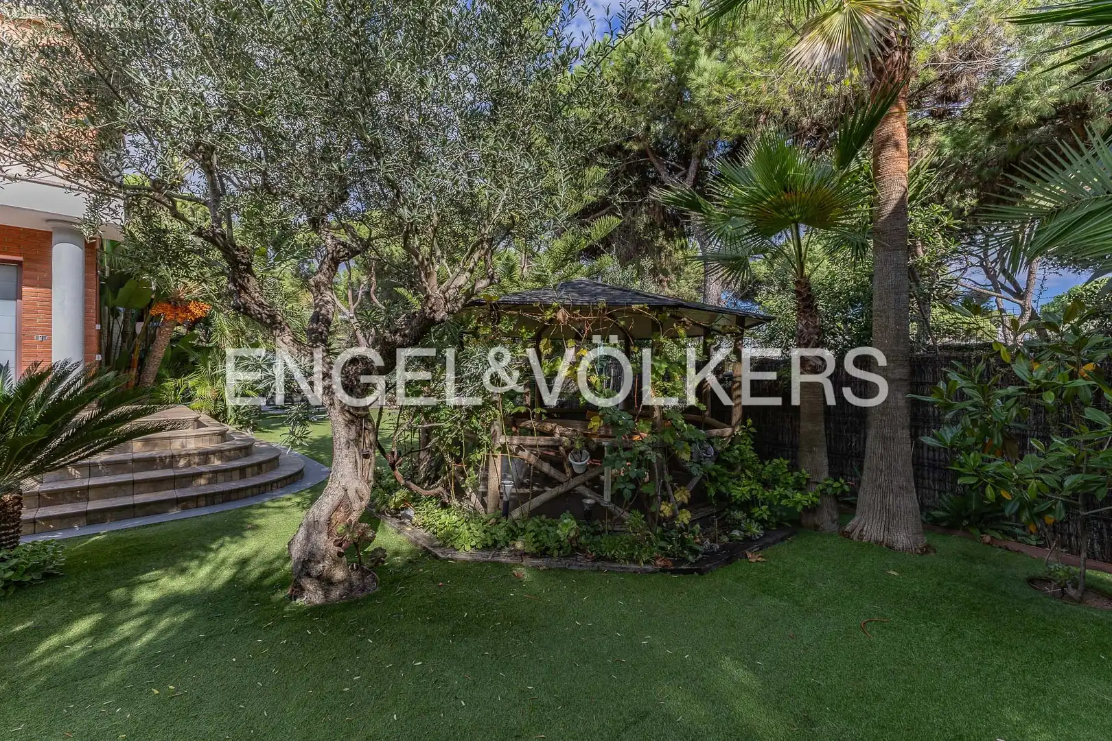 Jardí de Casa o xalet de lloguer en Gavà amb Aire condicionat, Calefacció i Jardí privat