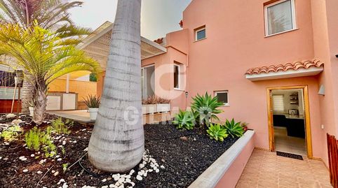 Foto 3 de Casa adosada en venta en Playa Fañabé Alto, Adeje