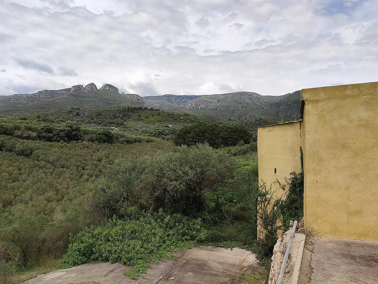 Finca rústica en venta en La Sénia con Terraza