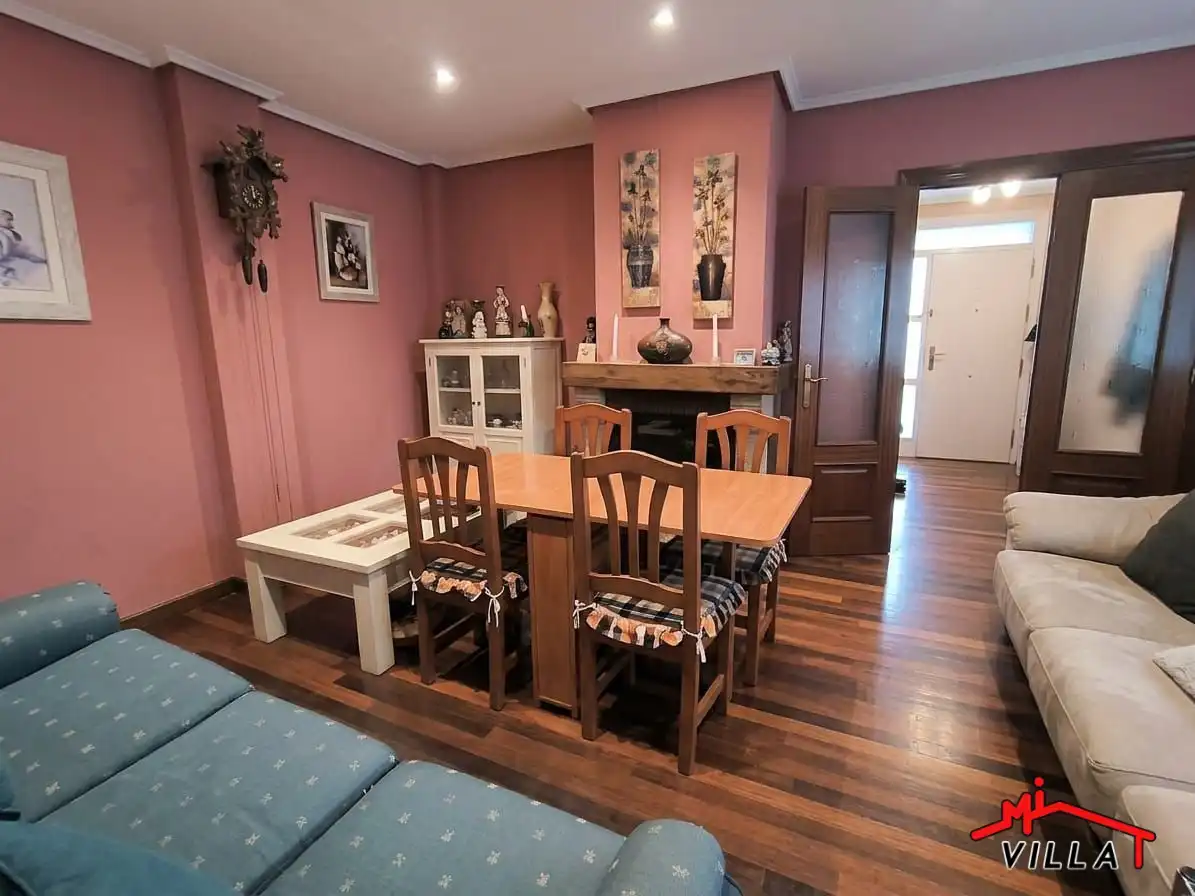 Comedor de Casa o chalet en venta en Voto con Calefacción, Terraza y Trastero