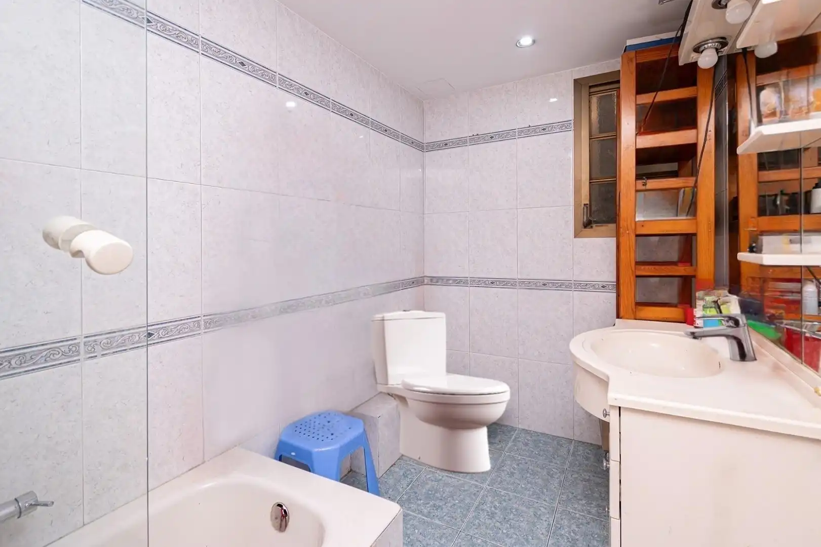 Baño de Piso en venta en  Palma de Mallorca con Calefacción, Terraza y Balcón