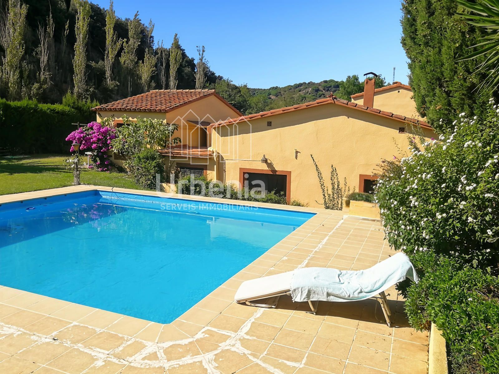 Jardí de Casa o xalet en venda en Arenys de Munt amb Calefacció i Piscina