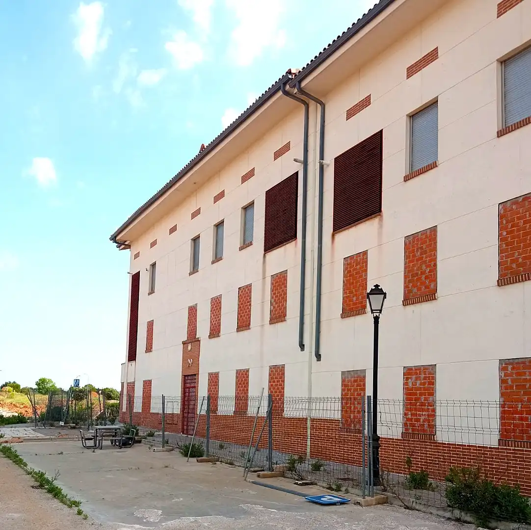 Vista exterior de Casa o chalet en venta en Valdeaveruelo