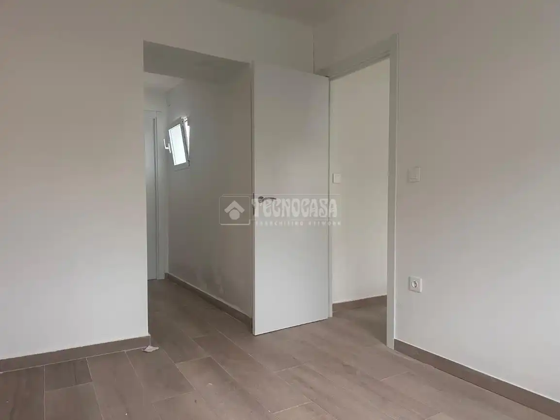 Habitación de Casa adosada en venta en Atarfe