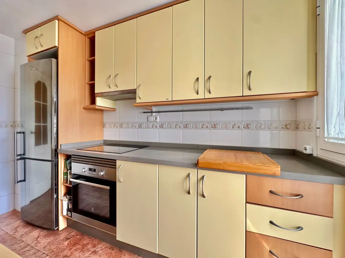 Cocina de Apartamento en venta en Almuñécar con Aire acondicionado, Terraza y Amueblado