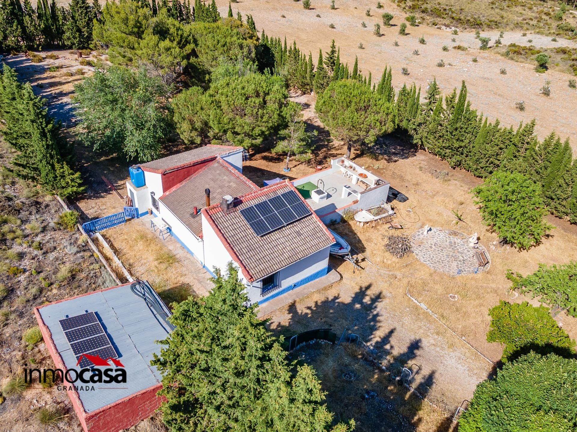 Vista exterior de Casa o xalet en venda en Albuñuelas amb Calefacció, Jardí privat i Traster