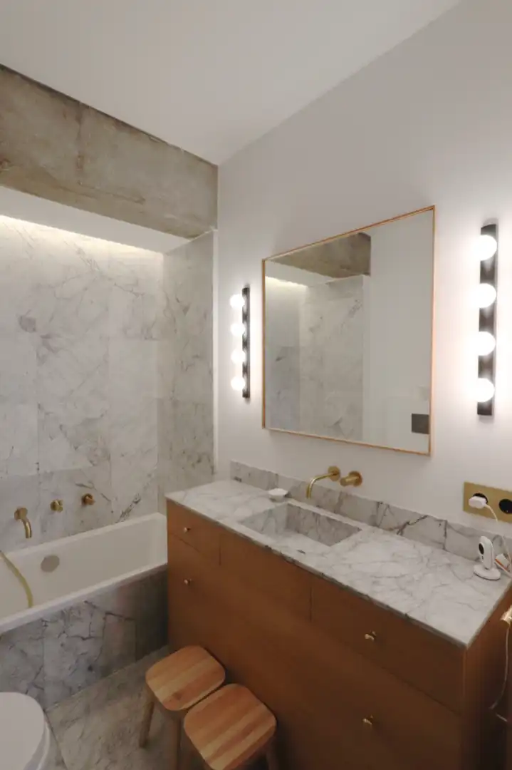 Bathroom of Attic for sale in Madrid  with Air Conditioner, Heating and Parquet flooring