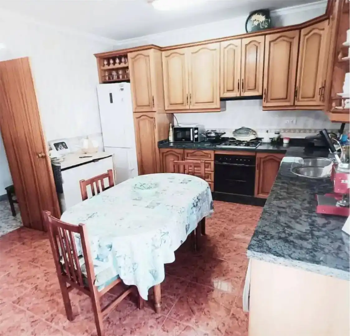 Cocina de Casa o chalet en venta en Benamaurel con Jardín privado, Trastero y Amueblado