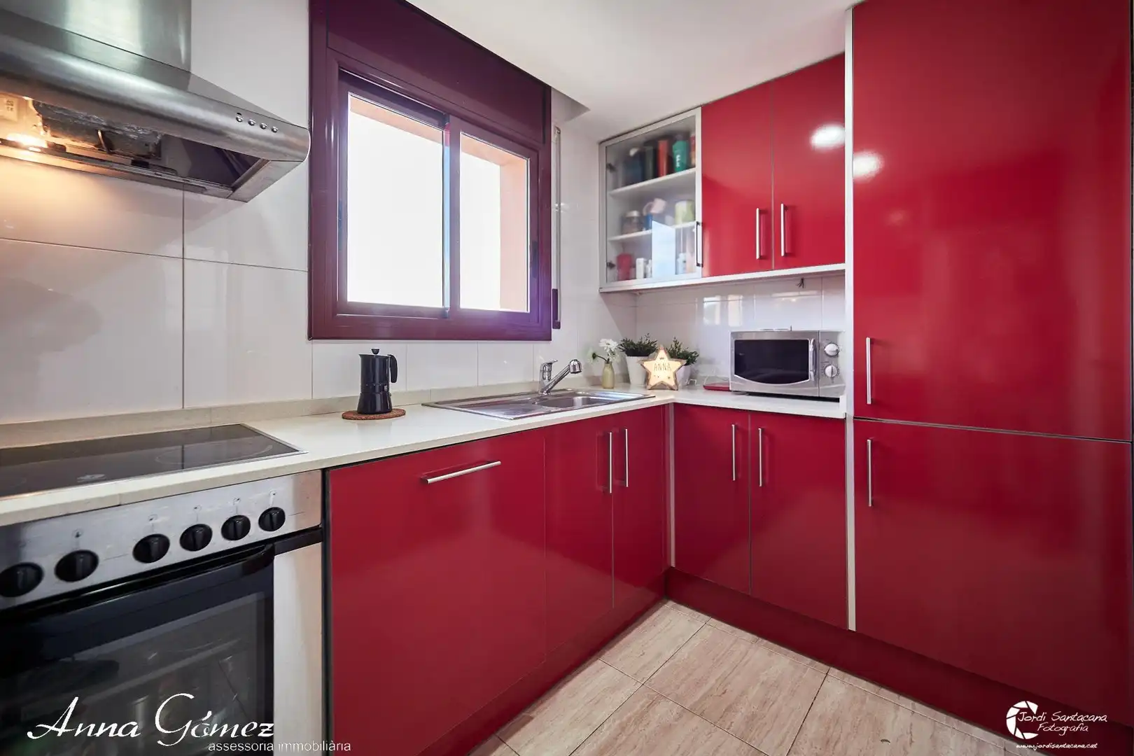 Küche von Dachboden zum Verkauf in Calafell mit Heizung, Terrasse und Gemeinschaftspool