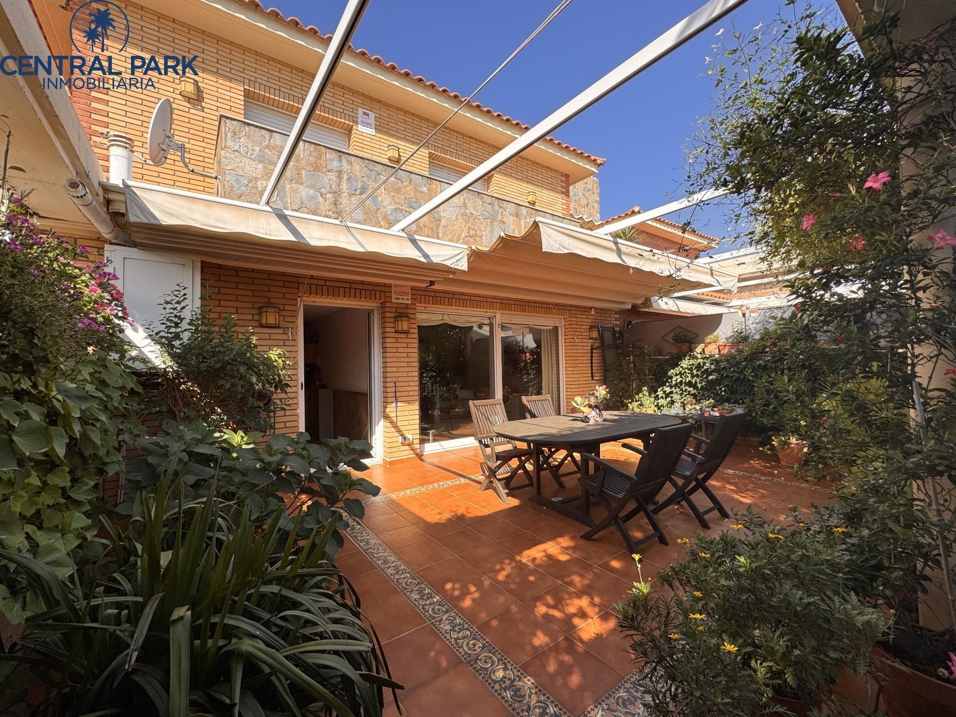 Terrace of Single-family semi-detached for sale in Cambrils  with Air Conditioner, Heating and Private garden