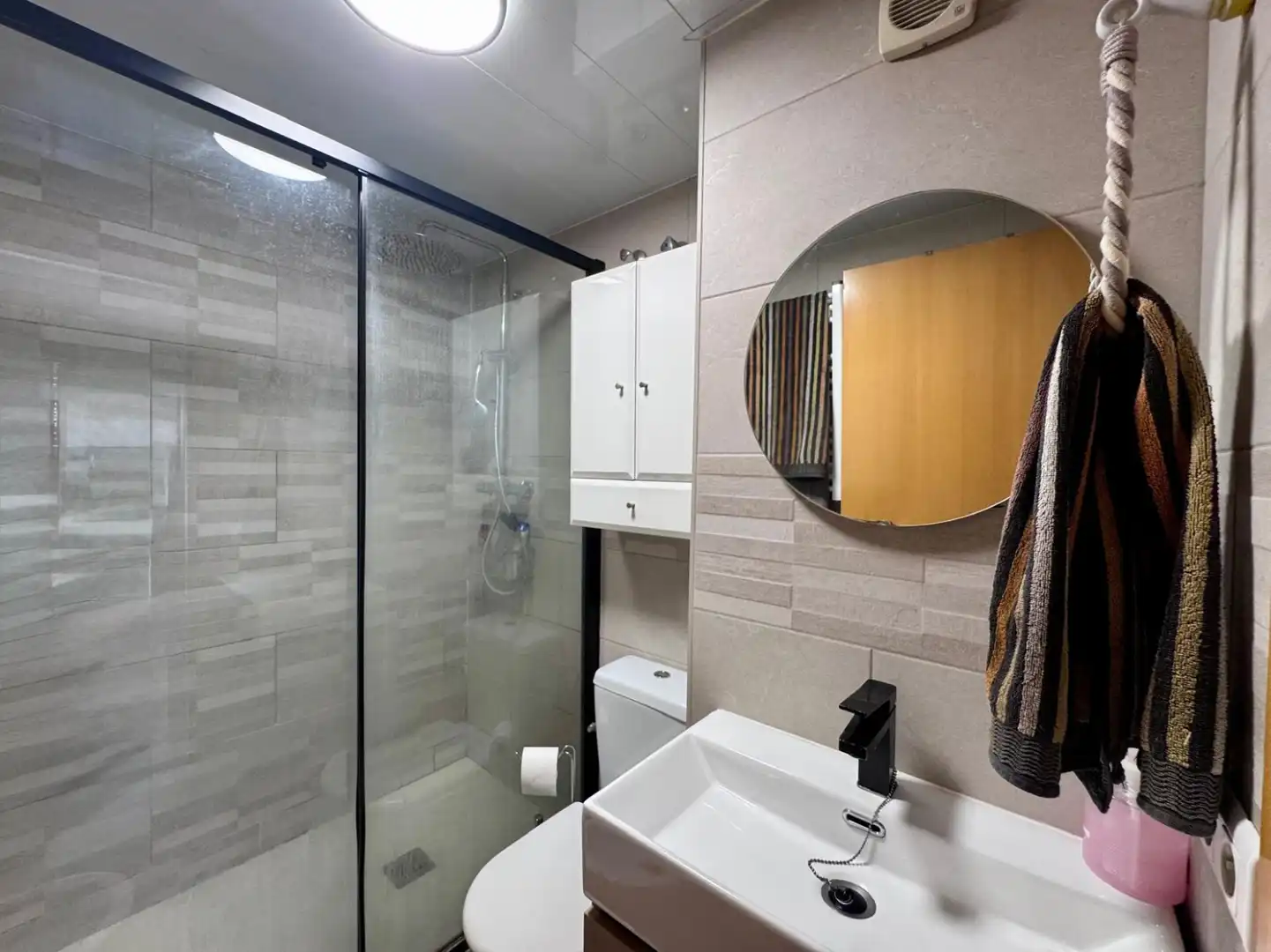 Baño de Piso en venta en Mataró con Terraza y Balcón