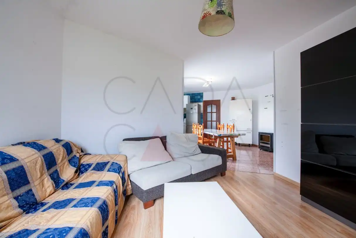 Sala de estar de Casa o chalet en venta en Santa Cruz de Bezana con Calefacción, Jardín privado y Terraza