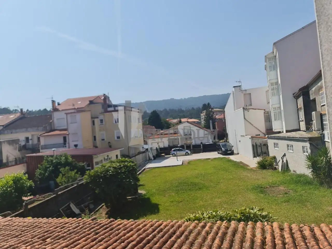 Vista exterior de Edificio en venta en Outes