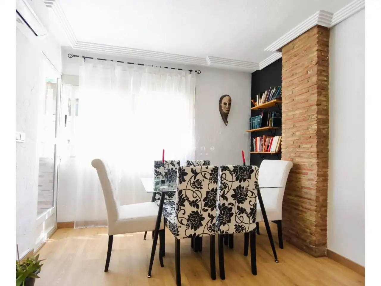 Flat with terrace for sale in Calle Tres de Abril, imagen 5