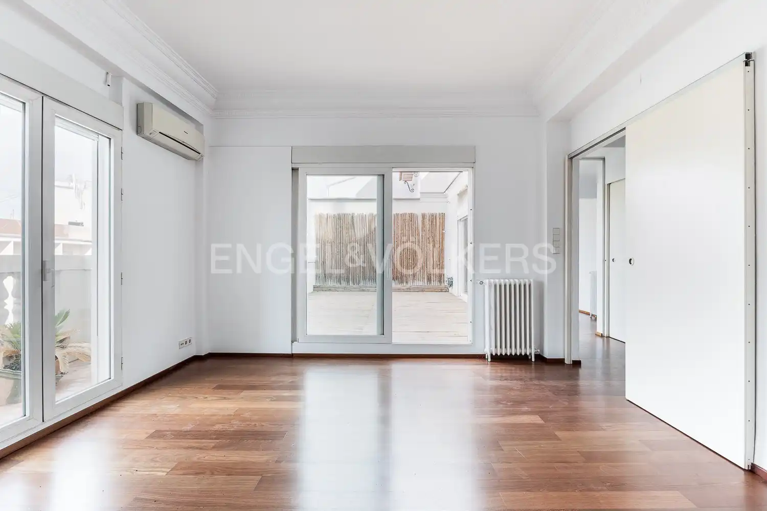 Sala de estar de Ático en venta en Valencia con Aire acondicionado, Calefacción y Parquet