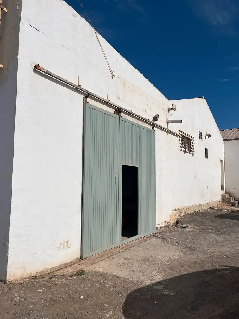 Exterior view of Industrial buildings for sale in Arrecife