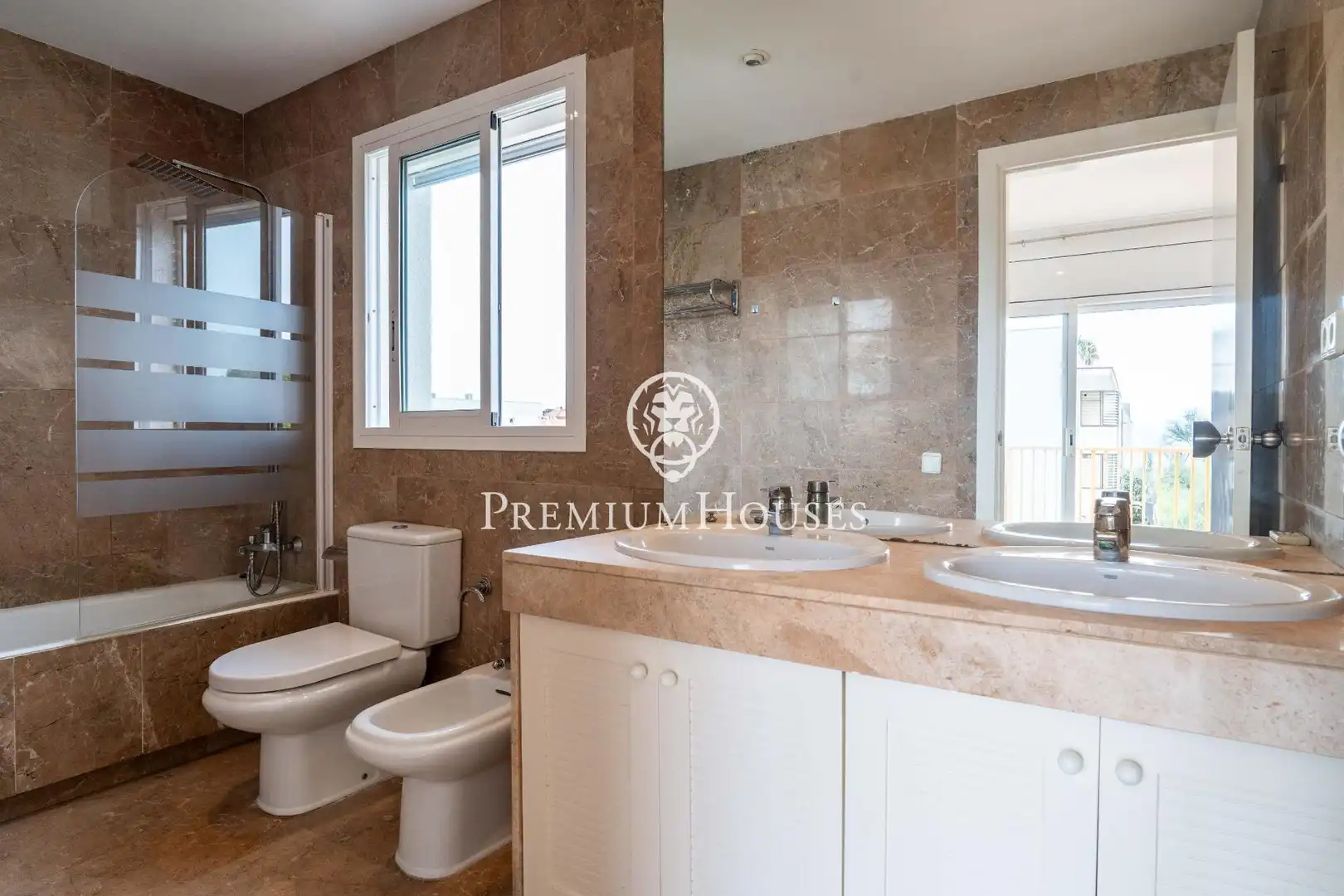 Casa bifamiliare con terrazza in vendita a Mare de Deu de Montserrat, imagen 29