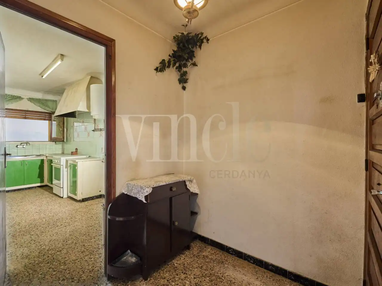 Cuina de Apartament en venda en Puigcerdà amb Calefacció, Parquet i Terrassa