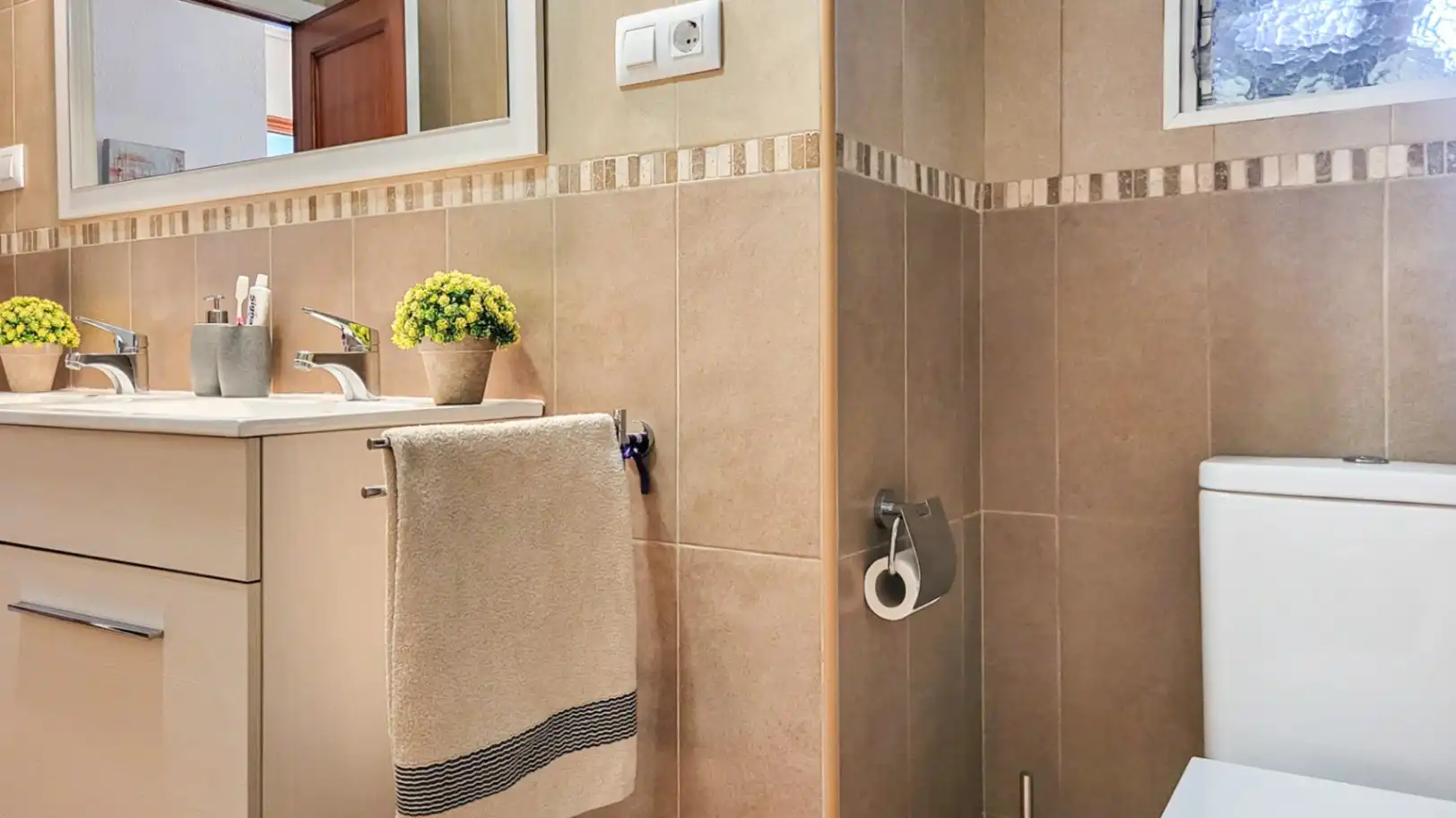Baño de Piso en venta en Orba con Aire acondicionado, Calefacción y Terraza